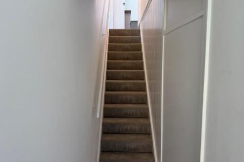 Staircase.jpg