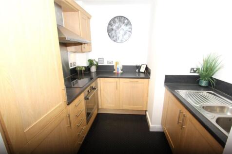 Portland Place, Greenhithe, Kent, DA9 photo 3