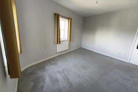 LLounge/Bedroom 