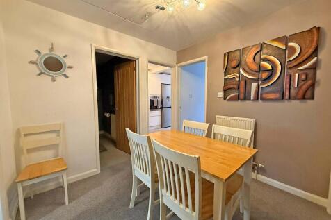 Belvedere Place, Scarborough photo 5