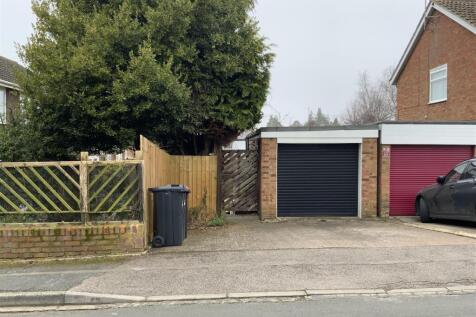 Garage &amp; Parking