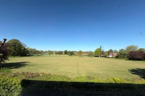 Lacey Green, Wilmslow, SK9 photo 4