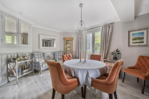 1299518-28-683588...