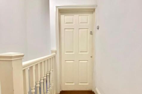 Hallway.jpg