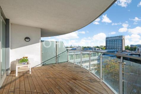 Great West Quarter, Brentford,London, TW8 photo 3