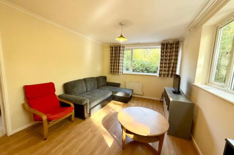 Malcolm Close, Nottingham, Nottinghamshire, NG3 5AP photo 5