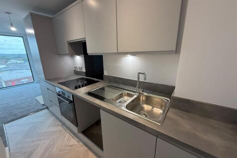 Willow Court, Ford Lane, Manchester photo 5