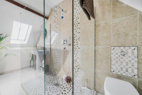 3rdF Shower Room
