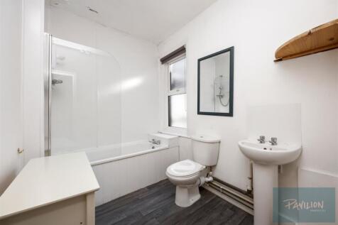 Ewhurst Road 9-009.JPG