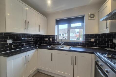 Church Street, Quarry Bank photo 3