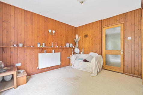 1376562-17-69137c...