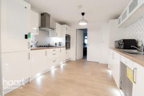 Opal Way, Colchester photo 5