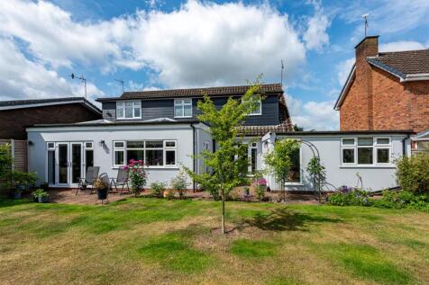 40 Cranmere Avenue-garden6.jpg