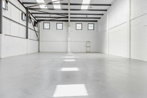 8660236interior02800.jpg