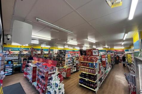 341343 Green Lanes  Pic 5.jpg