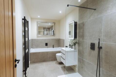 Ground Floor Bathroom