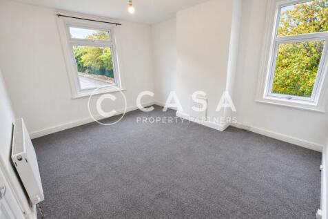 Aviary Mount, Leeds, LS12 photo 3