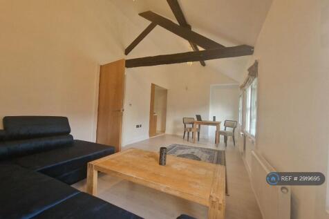 Lounge (Overseeing Dinning/Kitchen Area)