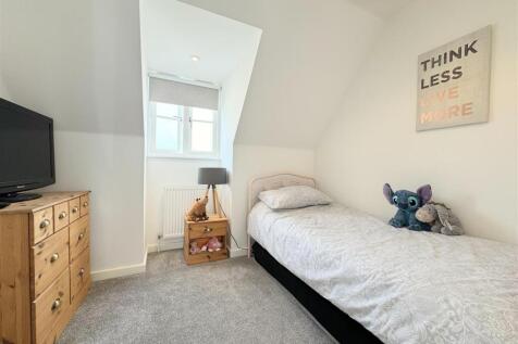 Bedroom 5/Dressing Room