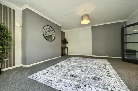 Upper Grosvenor Road Tunbridge Wells TN1 photo 3