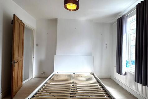Prestbury Road, CHELTENHAM, Gloucestershire, GL52 photo 4