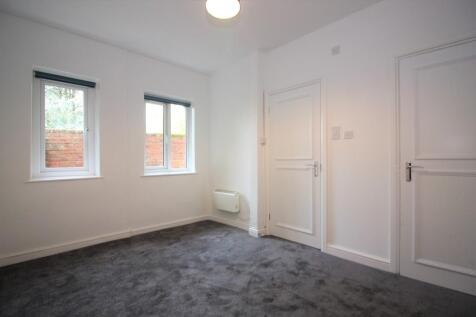 Cowick Street, Exeter photo 5