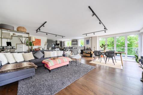 Open plan Kitchen/Sitting/Dining Room