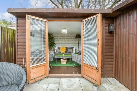 Workshop/Outbuildings