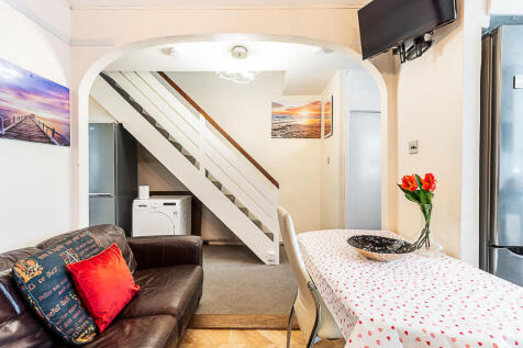 DANE - 315 Danebury Avenue, SW15 4DL-7.jpg