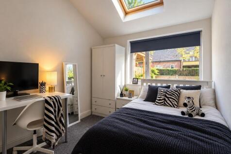 Harlaxton Drive, Nottingham photo 5