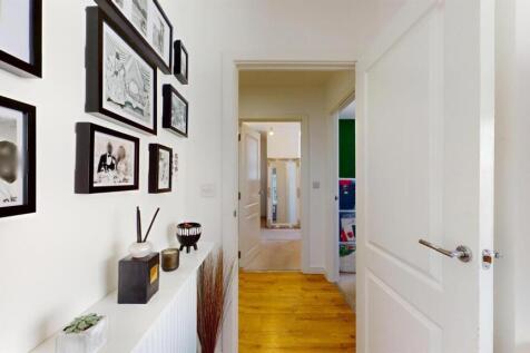 2 bedroom for sale at Mahindra Way, Beckton, E6 by