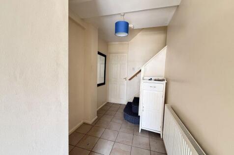 Trent Road photo 3
