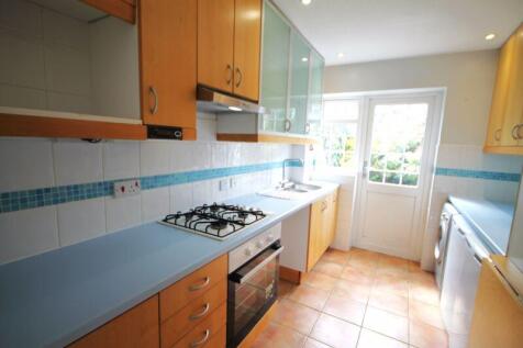 Westbrook Close, Bosham. PO18 8ND photo 3