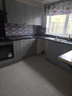 Pentland Close, Peterlee, SR8 2LA photo 3