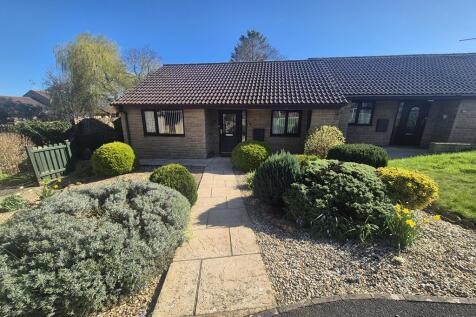 2 Bedroom Semi Detached Bungalow for Sale
