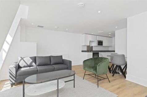 Kitchen/ Reception