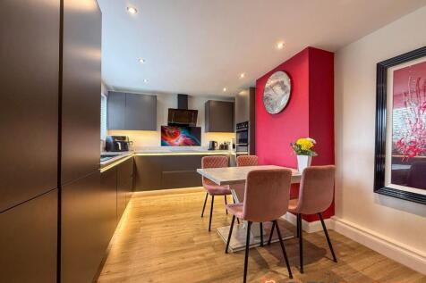 Dining Kitchen 1