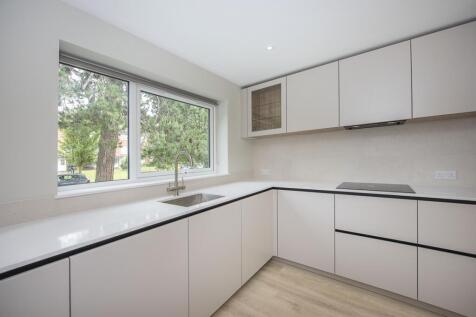 Edge Hill London SW19 photo 3