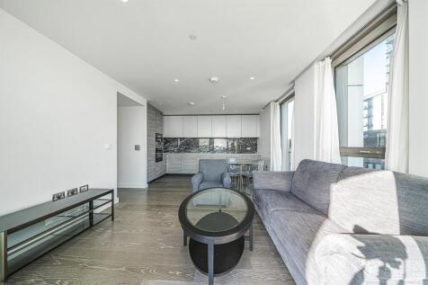 The Lighterman, Pilot Walk, Lower Riverside, Greenwich Peninsula, SE10 photo 2