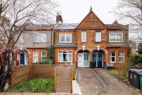Warner Road, E17