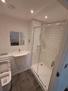 ensuite portrait
