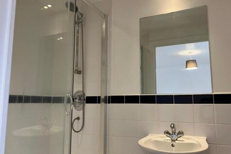 En Suite.jpg