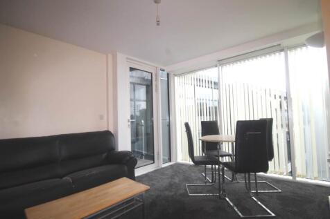 Living Room (2)