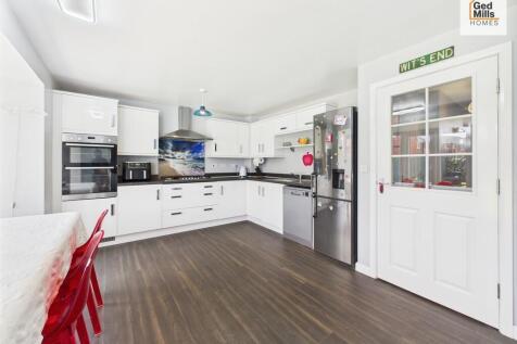 CAM04261G0-PR0079...