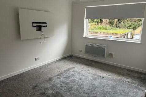 24 Links View, Prestwich, Bury, M25 9SF photo 4