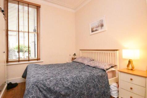 Kenwyn Road, London photo 5