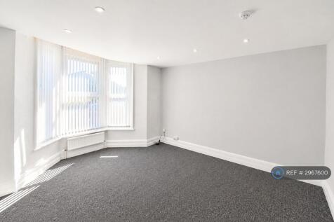 Living Room/Bedroom 1