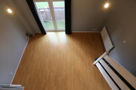 Maiden Place, Earley, Wokingham photo 4