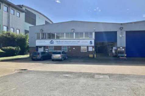 5 Market Trading Estate  Photo 1.jpg