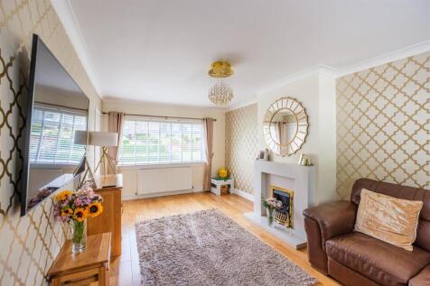 Laburnum Lea-16.jpg